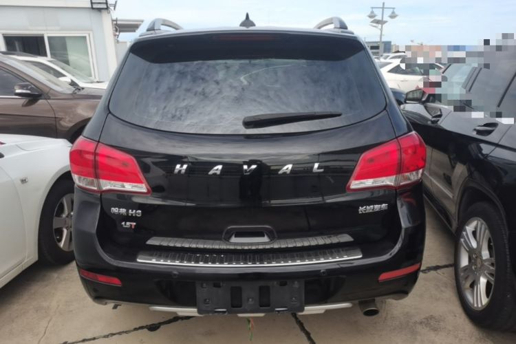 Used Haval H6 2016 Upgraded Model 1.5T Manual Two-Wheel Drive Elite Version Rear