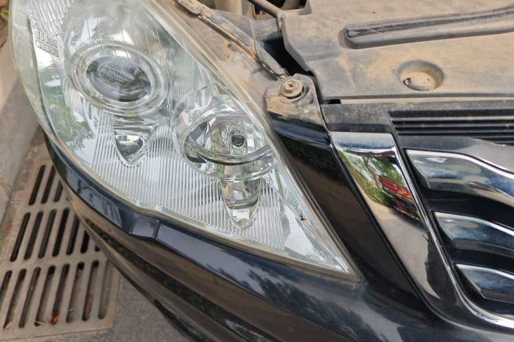 Used Haval H6 2016 Upgraded Model 1.5T Manual 4x4 Elite Version Right Front Headlight