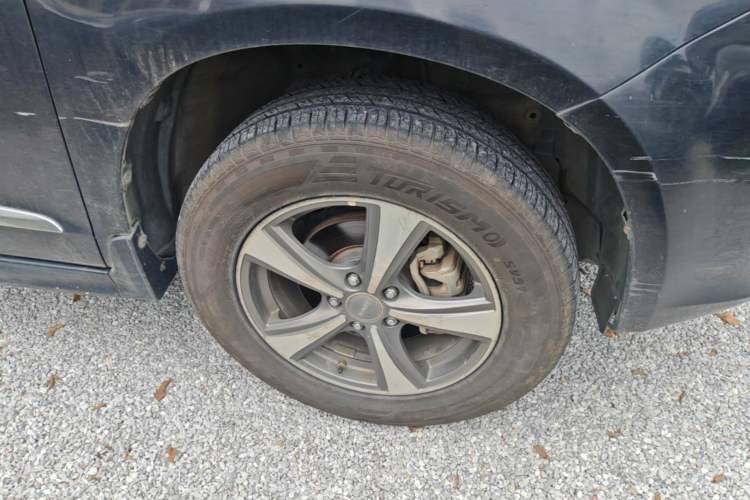 Used Haval H6 2016 Upgraded Model 1.5T Manual Two-Wheel Drive Elite Version Right Front Wheel Hub