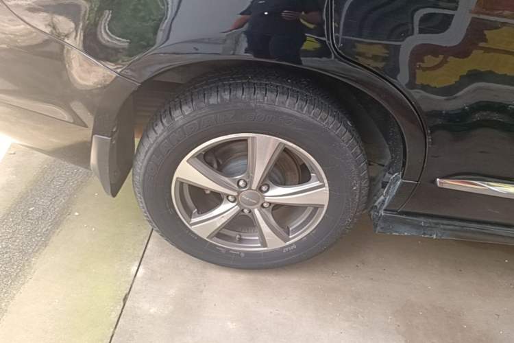 Used Haval H6 2016 Upgraded Model 1.5T Automatic Two-Wheel Drive Elite Version Right Rear Wheel Hub