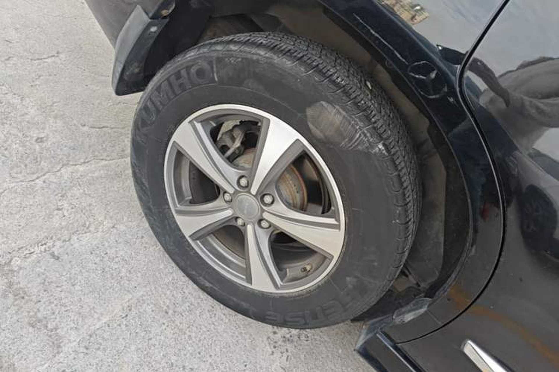 Used Haval H6 2016 Upgraded Model 1.5T Manual Two-Wheel Drive Elite Version Right Rear Wheel Hub
