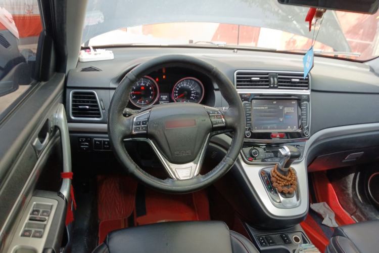 Used Haval H6 2016 Upgraded Model 1.5T Automatic Two-Wheel Drive Elite Version Steering Wheel