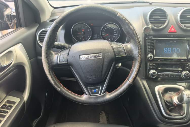 Used Haval H6 2016 Upgraded Model 1.5T Manual Two-Wheel Drive Elite Version Steering Wheel