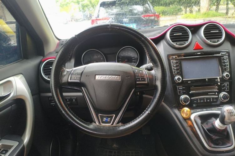 Used Haval H6 2016 Upgraded Model 1.5T Manual Two-Wheel Drive Elite Version Steering Wheel