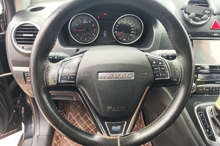 Used Haval H6 2016 Upgraded Model 1.5T Automatic Two-Wheel Drive Elite Version Steering Wheel