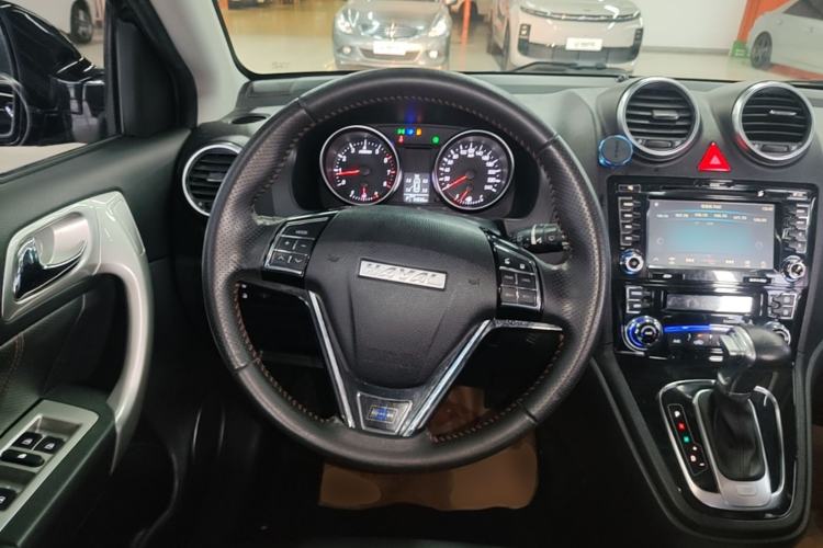Used Haval H6 2016 Upgraded Model 1.5T Automatic Two-Wheel Drive Elite Version Steering Wheel