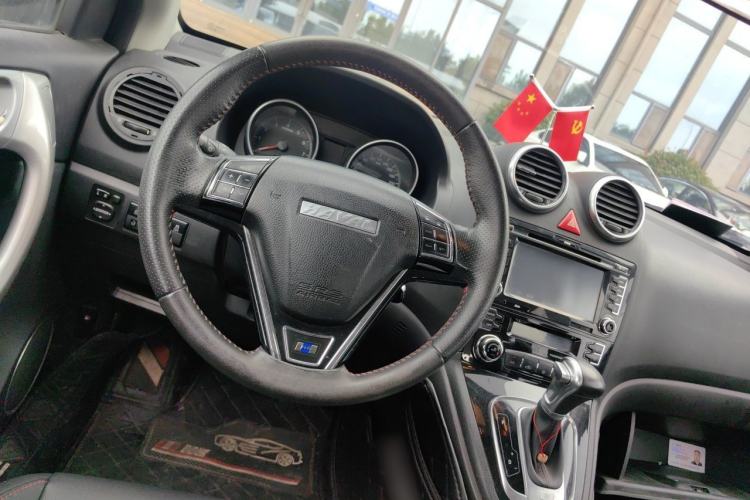 Used Haval H6 2016 Upgraded Model 1.5T Automatic Two-Wheel Drive Elite Version Steering Wheel
