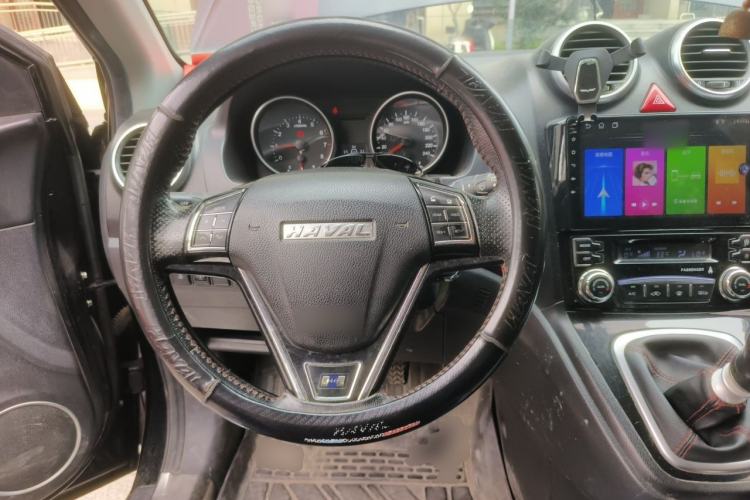 Used Haval H6 2016 Upgraded Model 1.5T Manual Two-Wheel Drive Elite Version Steering Wheel