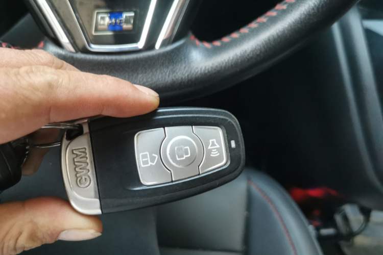Used Haval H6 2016 Upgraded Model 1.5T Automatic Two-Wheel Drive Elite Version Vehicle Key