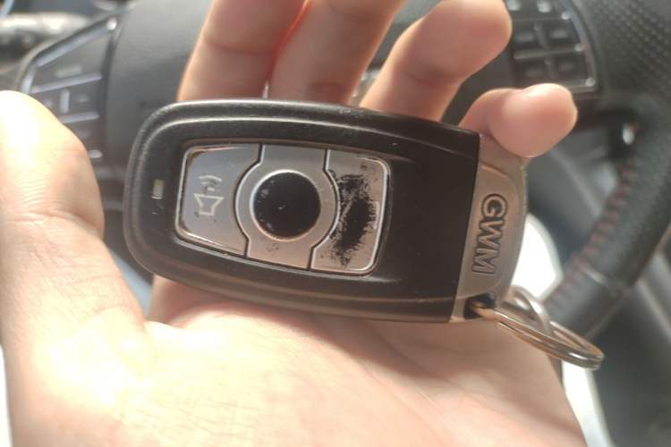 Used Haval H6 2016 Upgraded Model 1.5T Automatic Two-Wheel Drive Elite Version Vehicle Key