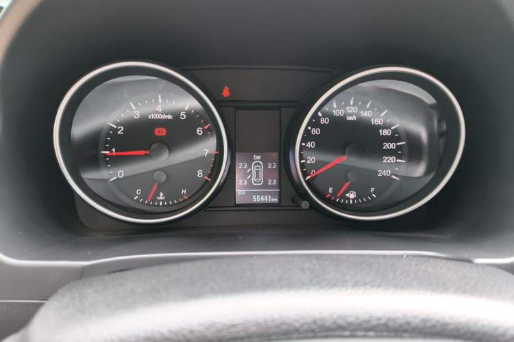 Used Haval H6 2016 Upgraded Model 1.5T Manual Two-Wheel Drive Elite Version Instrument Cluster