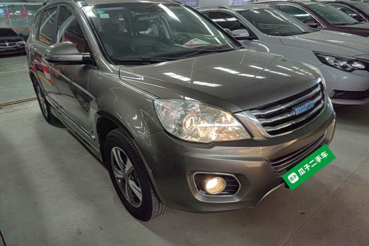 Used Haval H6 2016 Upgraded Model 1.5T Automatic Two-Wheel Drive Elite Version Front Right 45 Deg