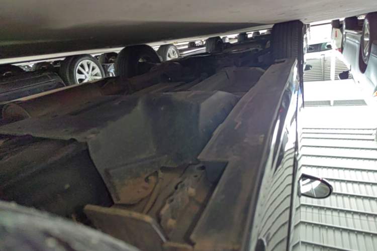 Used Haval H6 2016 Upgraded Model 1.5T Automatic Two-Wheel Drive Elite Version Left Side Sill