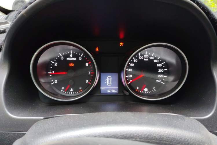 Used Haval H6 2016 Upgraded Model 1.5T Manual Two-Wheel Drive Value Edition Instrument Cluster