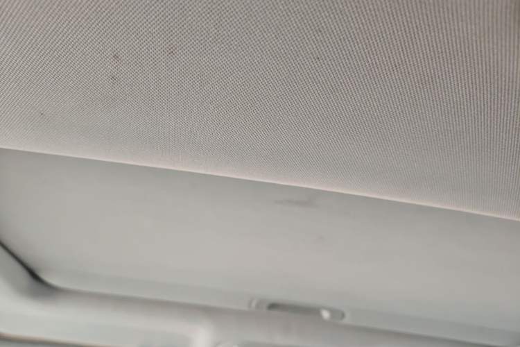 Used Haval H6 2016 Upgraded Model 1.5T Automatic Two-Wheel Drive Elite Version Headliner