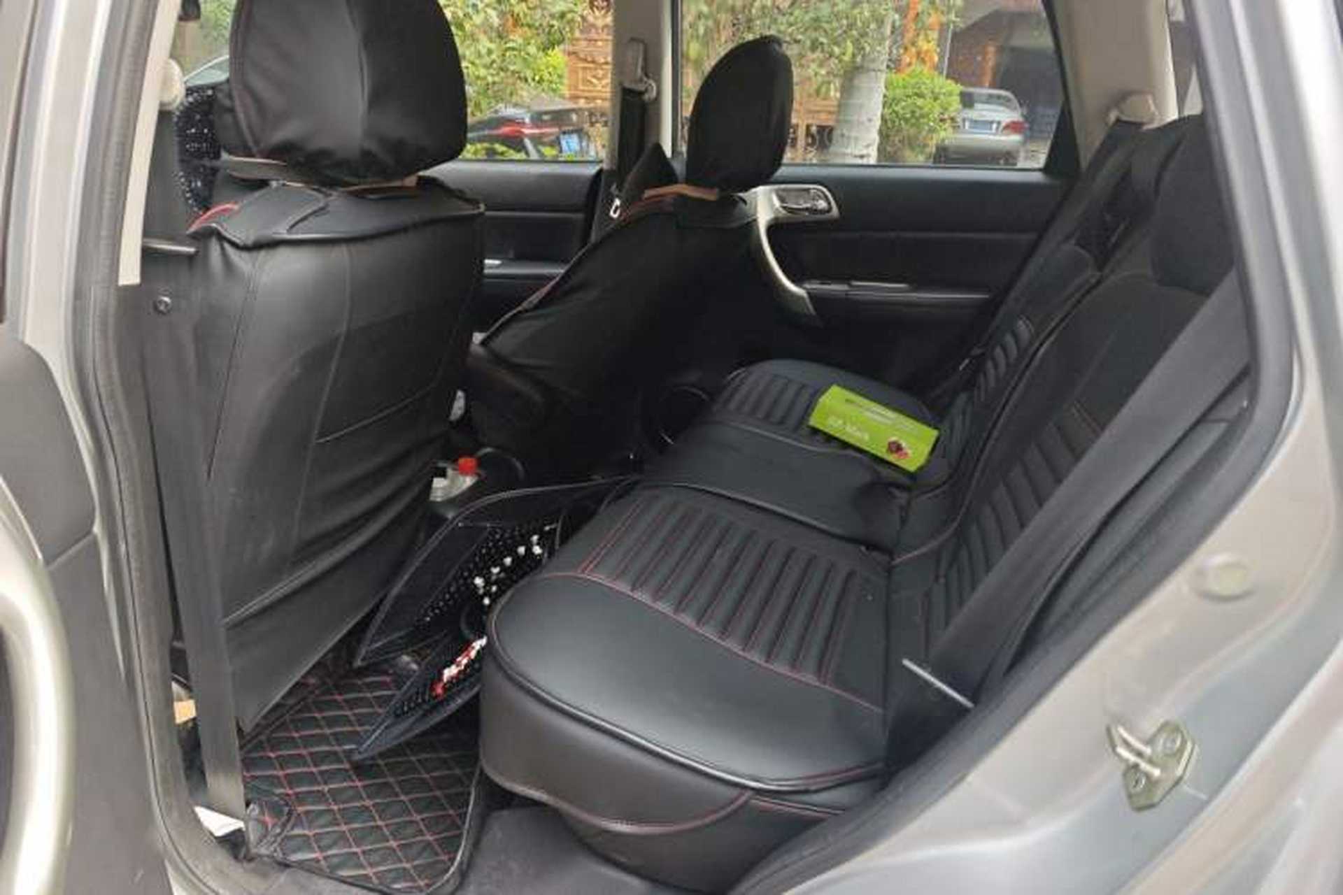 Used Haval H6 2016 Upgraded Model 1.5T Automatic Two-Wheel Drive Elite Version Left Rear Seat
