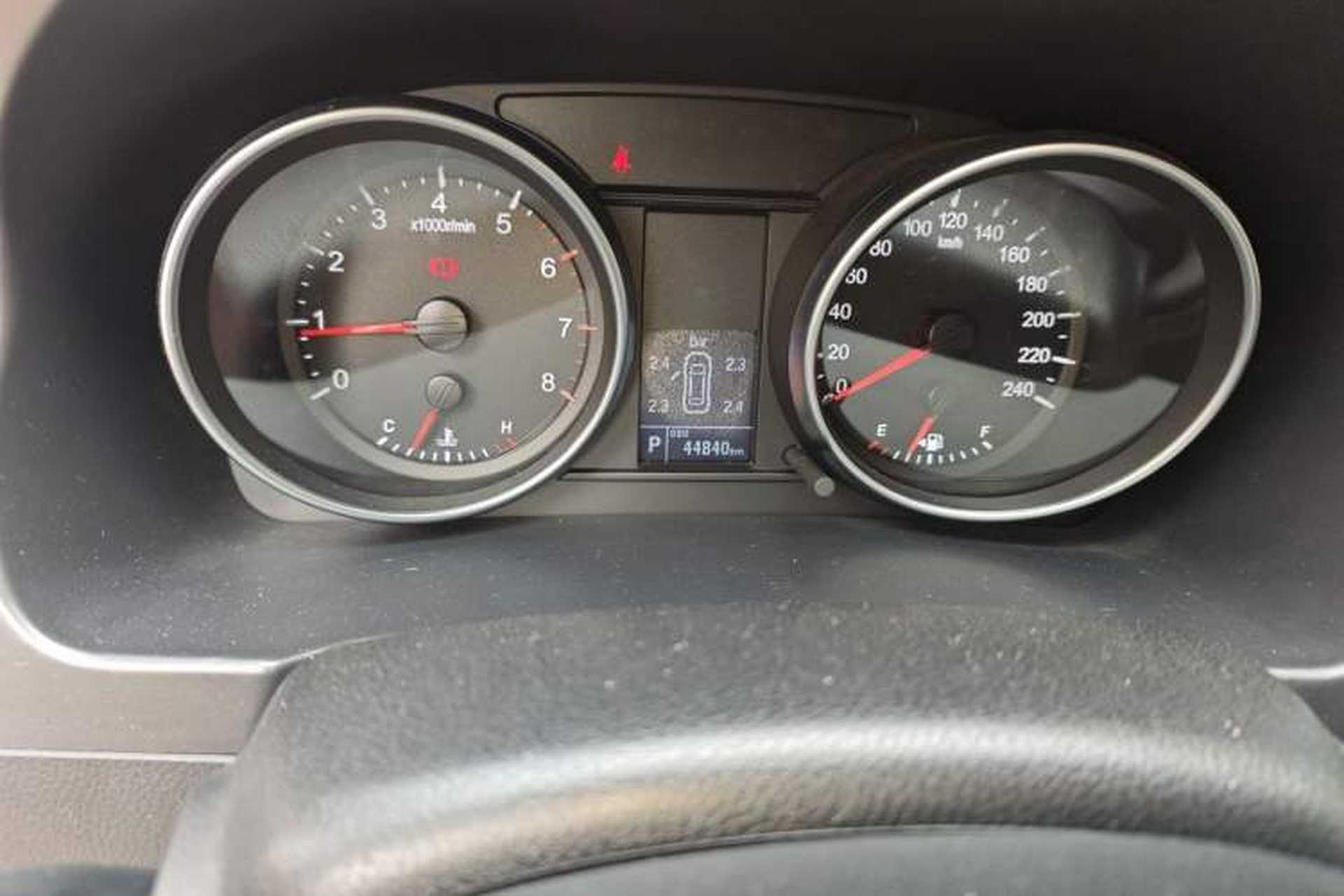 Used Haval H6 2016 Upgraded Model 1.5T Automatic Two-Wheel Drive Elite Version Odometer Close Up