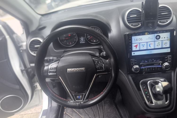 Used Haval H6 2016 Upgraded Model 1.5T Automatic Two-Wheel Drive Elite Version Steering Wheel