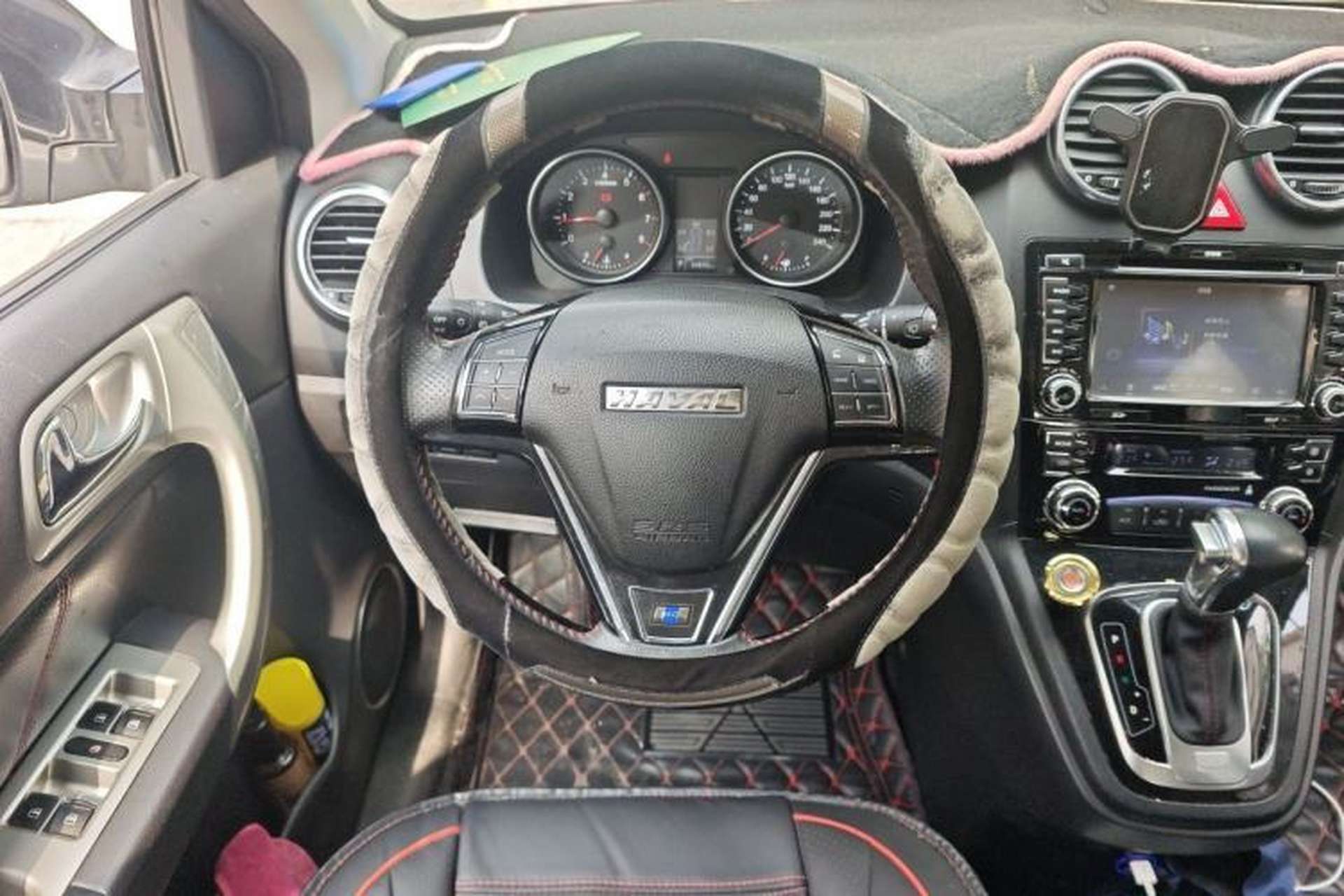 Used Haval H6 2016 Upgraded Model 1.5T Automatic Two-Wheel Drive Elite Version Steering Wheel