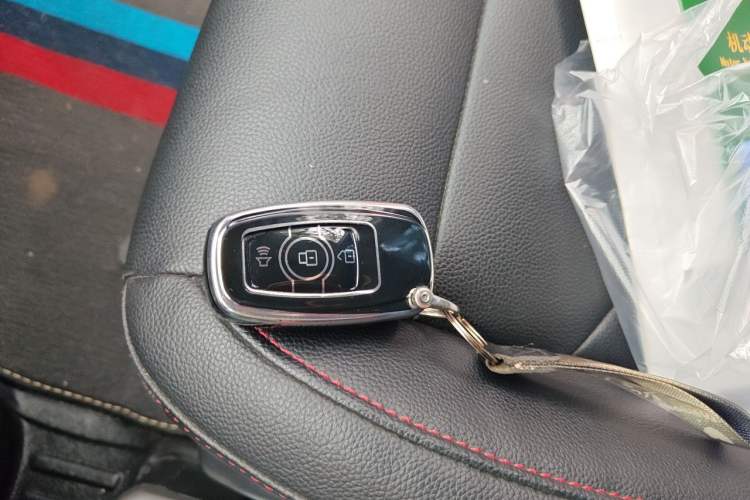 Used Haval H6 2016 Upgraded Model 1.5T Manual Two-Wheel Drive Elite Version Vehicle Key