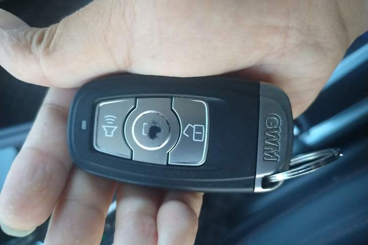 Used Haval H6 2016 Upgraded Model 1.5T Automatic Two-Wheel Drive Elite Version Vehicle Key