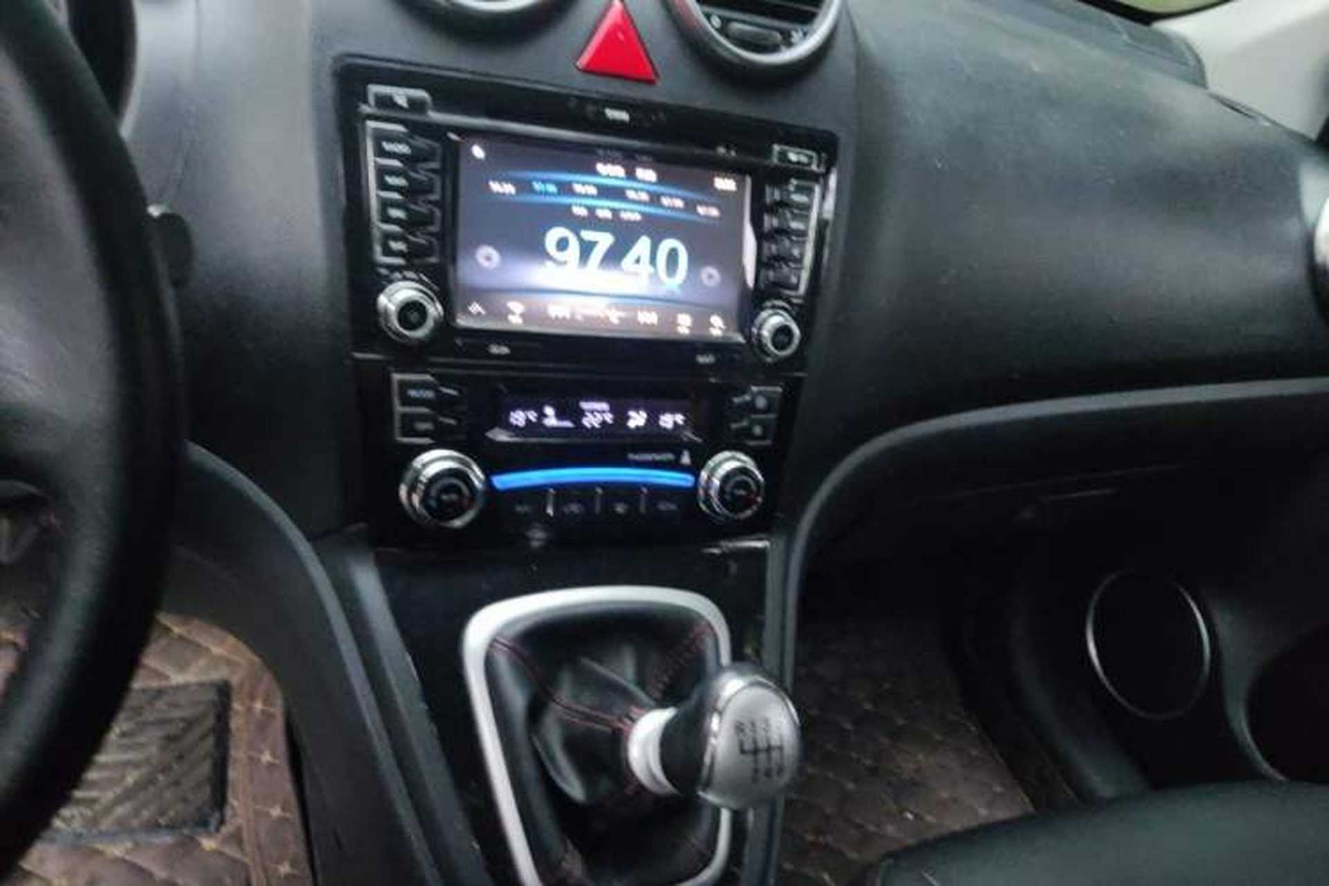 Used Haval H6 2016 Upgraded Model 1.5T Manual Two-Wheel Drive Elite Version Audio And AC Panel