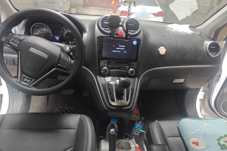 Used Haval H6 2016 Upgraded Model 1.5T Automatic Two-Wheel Drive Elite Version Center Console