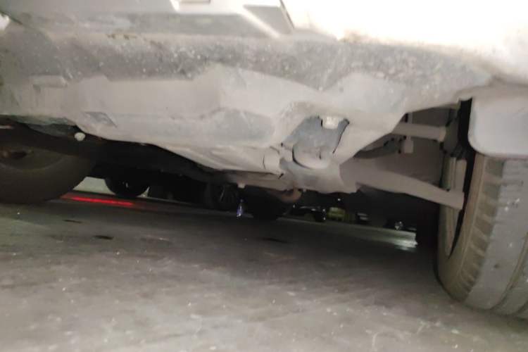 Used Haval H6 2016 Upgraded Model 1.5T Automatic Two-Wheel Drive Elite Version Chassis Front
