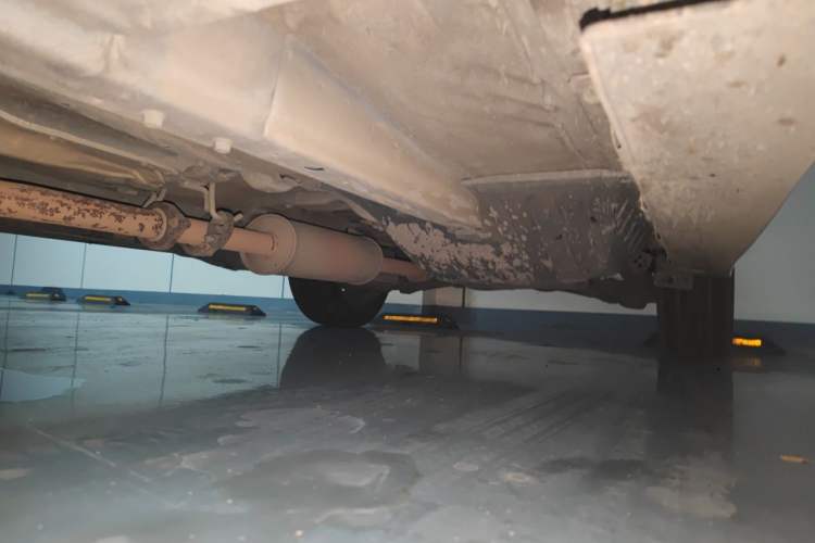 Used Haval H6 2016 Upgraded Model 1.5T Manual Two-Wheel Drive Elite Version Chassis Front Left