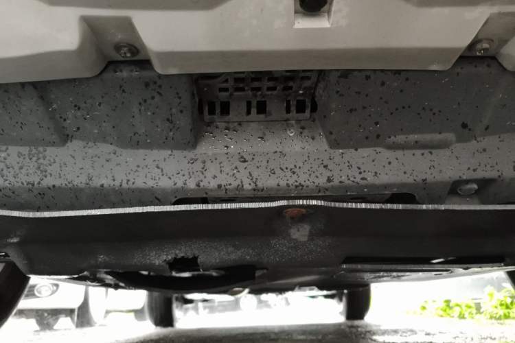 Used Haval H6 2016 Upgraded Model 1.5T Automatic Two-Wheel Drive Elite Version Chassis Front