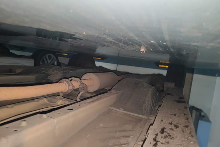 Used Haval H6 2016 Upgraded Model 1.5T Manual Two-Wheel Drive Elite Version Chassis Front Right