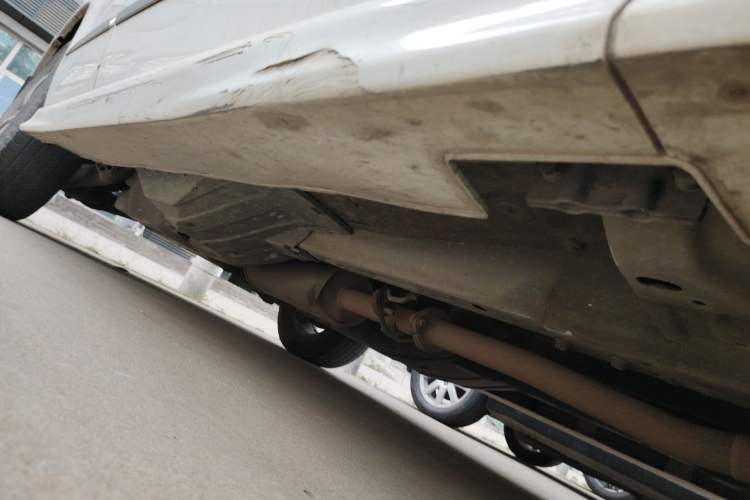 Used Haval H6 2016 Upgraded Model 1.5T Automatic Two-Wheel Drive Elite Version Chassis Front Right