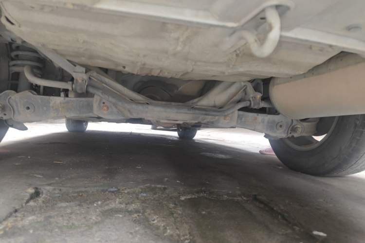 Used Haval H6 2016 Upgraded Model 1.5T Automatic Two-Wheel Drive Elite Version Chassis Rear