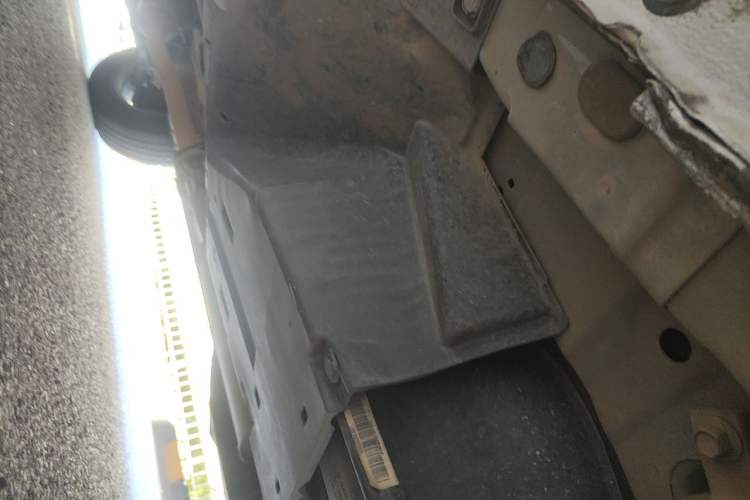 Used Haval H6 2016 Upgraded Model 1.5T Manual Two-Wheel Drive Urban Version Chassis Rear Left