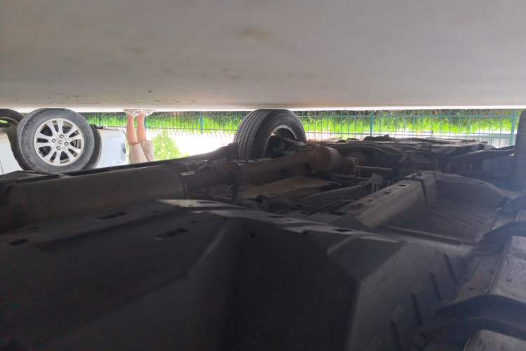 Used Haval H6 2016 Upgraded Model 1.5T Manual Two-Wheel Drive Value Edition Chassis Rear Left