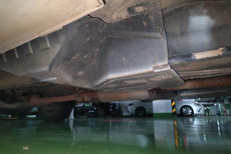 Used Haval H6 2016 Upgraded Model 1.5T Automatic Two-Wheel Drive Elite Version Chassis Rear Left