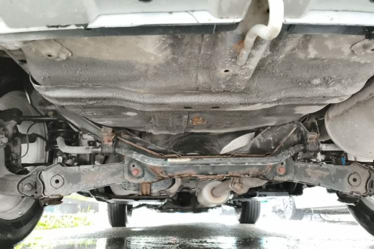 Used Haval H6 2016 Upgraded Model 1.5T Automatic Two-Wheel Drive Elite Version Chassis Rear