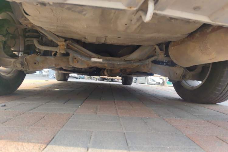Used Haval H6 2016 Upgraded Model 1.5T Automatic Two-Wheel Drive Elite Version Chassis Rear