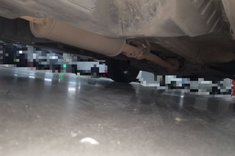 Used Haval H6 2016 Upgraded Model 1.5T Manual Two-Wheel Drive Value Edition Chassis Rear Right