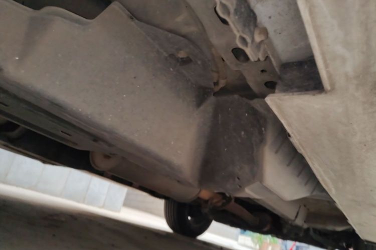 Used Haval H6 2016 Upgraded Model 1.5T Manual Two-Wheel Drive Elite Version Chassis Rear Right