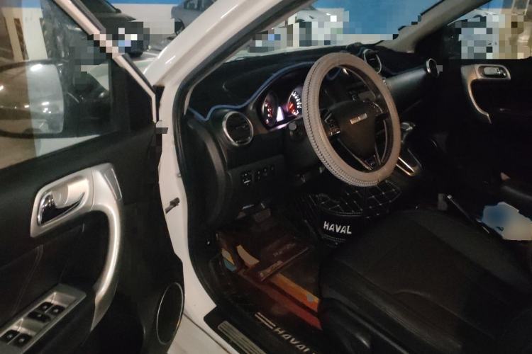 Used Haval H6 2016 Upgraded Model 1.5T Automatic Two-Wheel Drive Elite Version Driver Seat