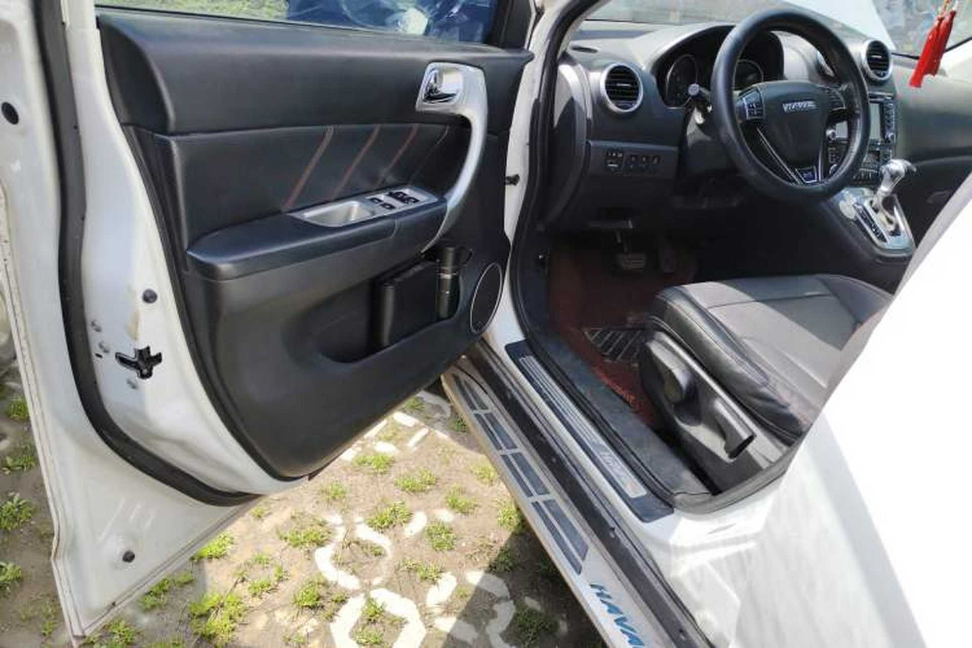 Used Haval H6 2016 Upgraded Model 1.5T Automatic Two-Wheel Drive Elite Version Driver Seat