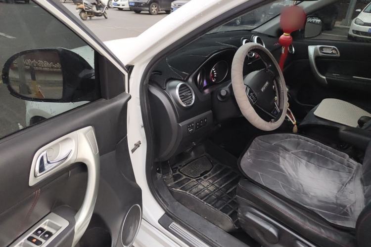 Used Haval H6 2016 Upgraded Model 1.5T Automatic Two-Wheel Drive Elite Version Driver Seat