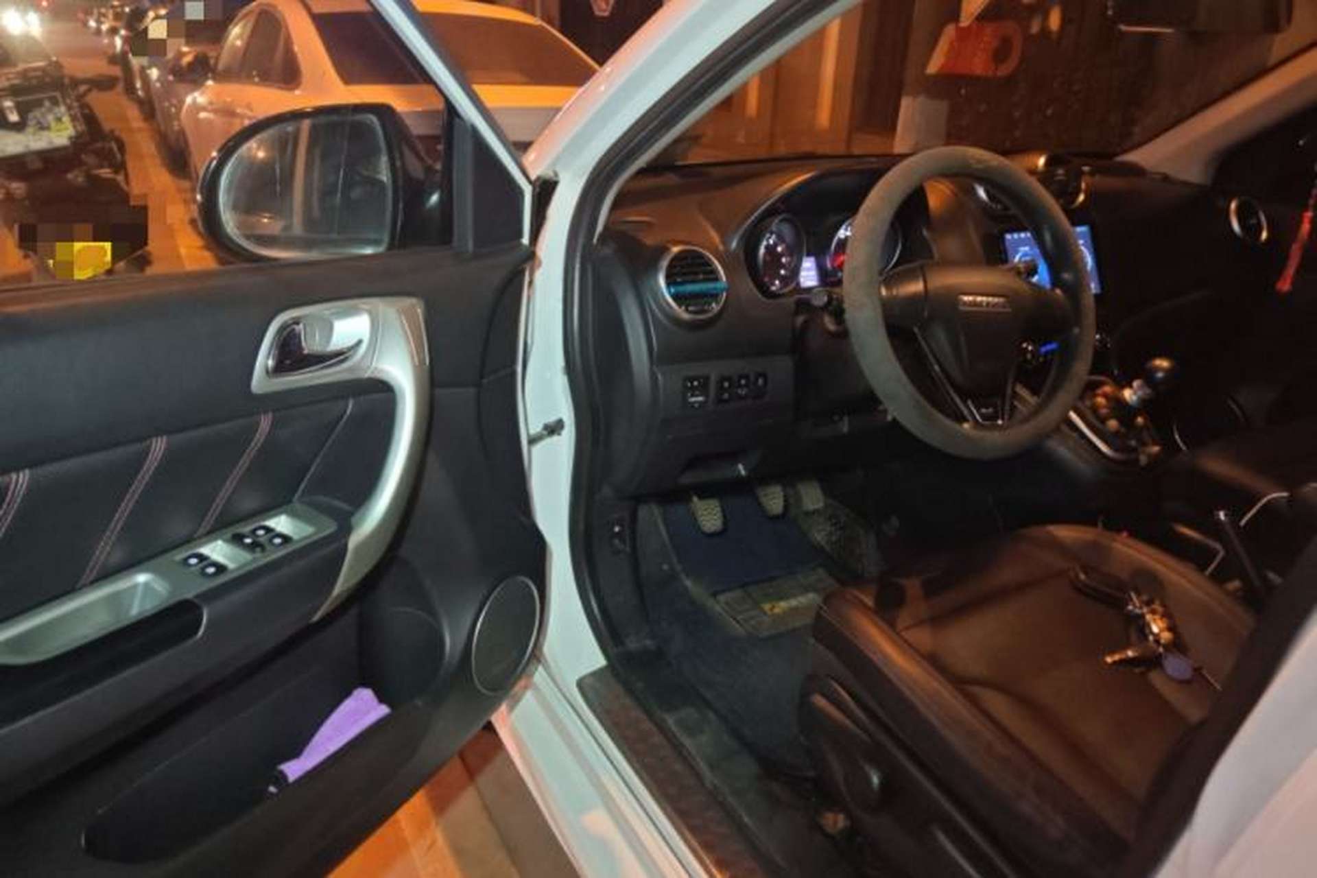Used Haval H6 2016 Upgraded Model 1.5T Manual Two-Wheel Drive Urban Version Driver Seat