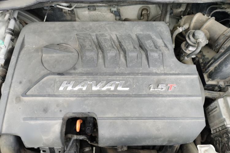 Used Haval H6 2016 Upgraded Model 1.5T Automatic Two-Wheel Drive Elite Version Engine Bay