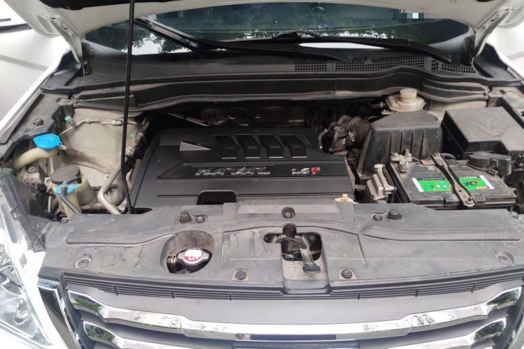Used Haval H6 2016 Upgraded Model 1.5T Automatic Two-Wheel Drive Elite Version Engine Bay
