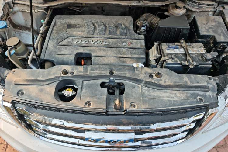 Used Haval H6 2016 Upgraded Model 1.5T Manual Two-Wheel Drive Urban Version Engine Bay