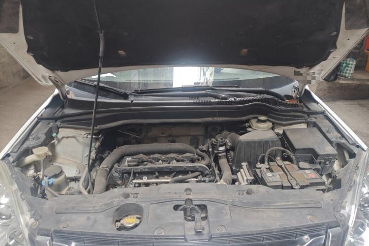 Used Haval H6 2016 Upgraded Model 1.5T Automatic Two-Wheel Drive Elite Version Engine Bay