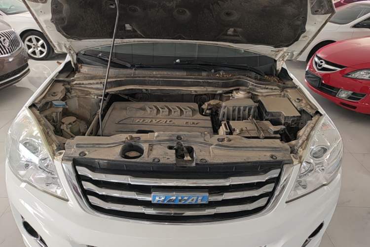 Used Haval H6 2016 Upgraded Model 1.5T Manual Two-Wheel Drive Urban Version Engine Bay