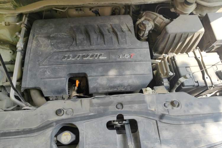 Used Haval H6 2016 Upgraded Model 1.5T Manual Two-Wheel Drive Urban Version Engine Bay